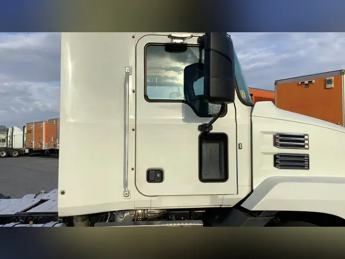 2020 Mack Anthem7ef1ceb1ee2d5ee9c67b926fd6529ee2