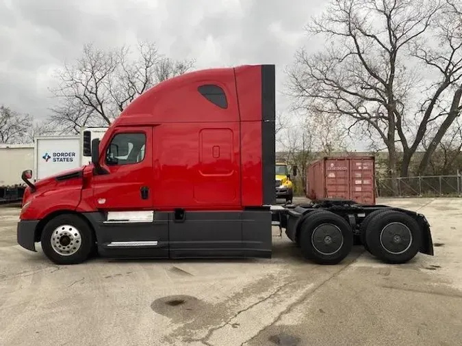 2021 Freightliner Cascadia