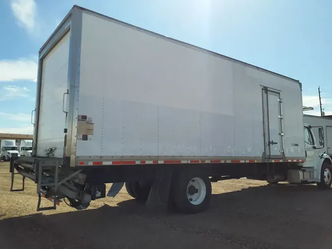2018 FREIGHTLINER/MERCEDES M2 106