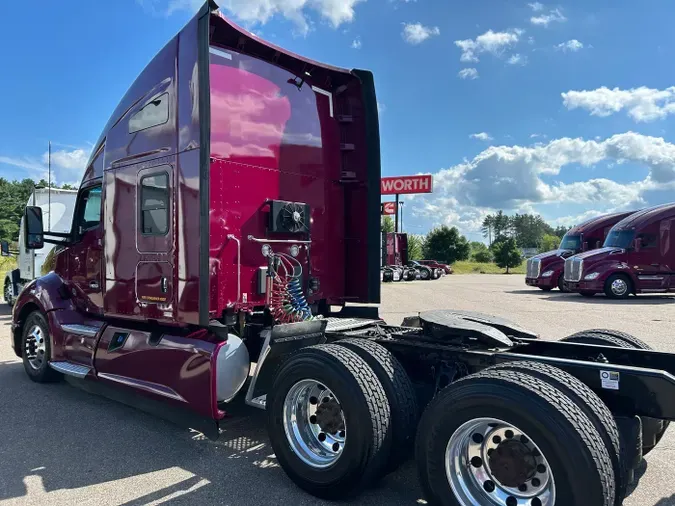 2022 Kenworth T680