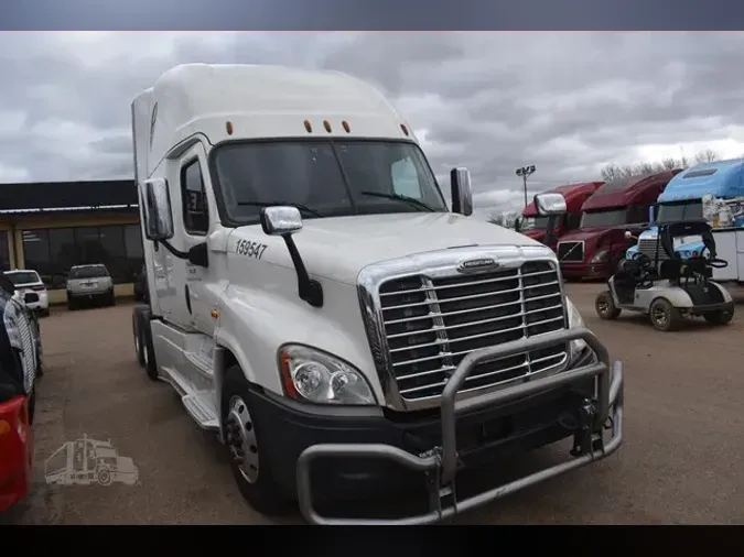 2017 FREIGHTLINER CASCADIA 125