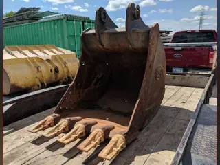 2015 Geith PC360GP42