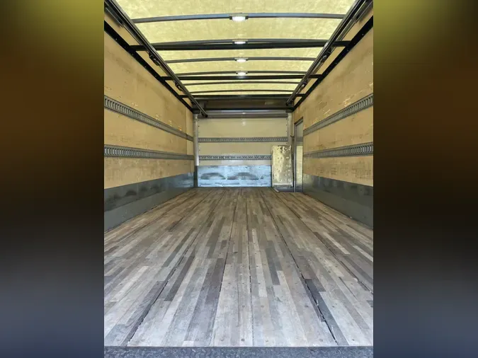 2019 NAVISTAR INTERNATIONAL 4300 SBA