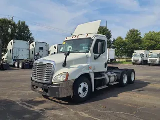 2016 FREIGHTLINER/MERCEDES CASCADIA 125