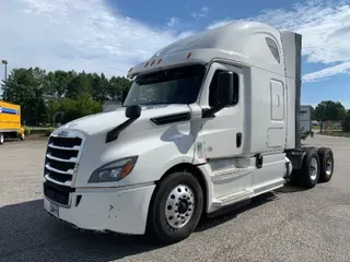 2020 FREIGHTLINER T12664ST