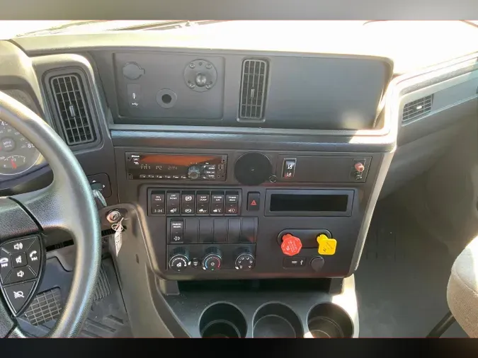 2020 INT LT625 6x4
