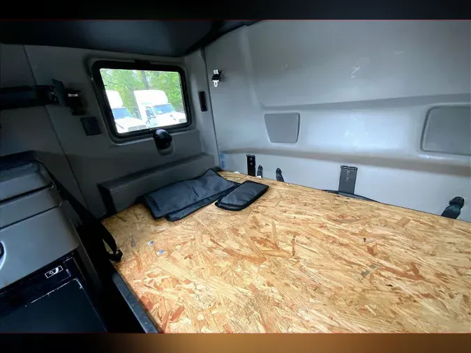 2022 INT LT625 6x47f0d8f9ae807001005ef2586497b0faa