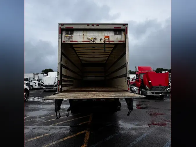 2020 FREIGHTLINER M2 106