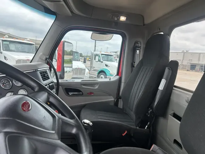 2019 Peterbilt 579