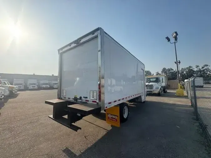 2018 Hino 195