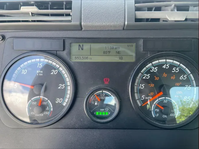 2020 Freightliner Cascadia