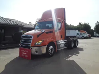 2019 FREIGHTLINER NEW CASCADIA PX12664