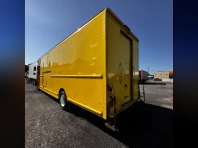 2017 FRTLR CUSTOM CHASSIS CORP MT55