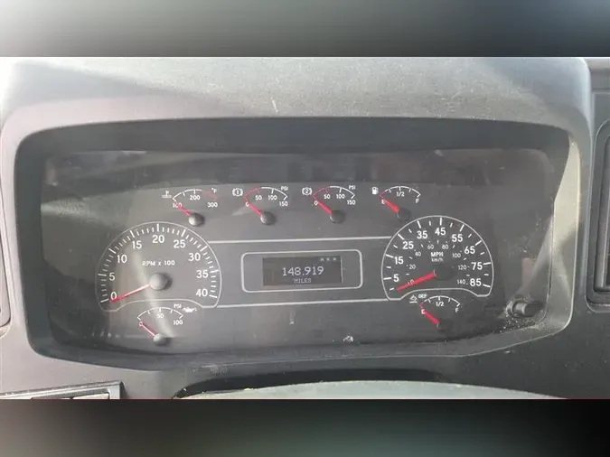 2021 INTERNATIONAL MV