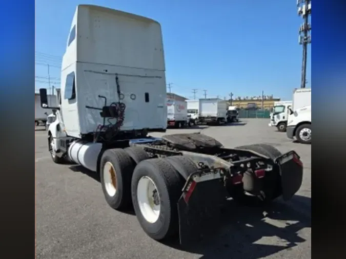 2020 NAVISTAR INTERNATIONAL LT625 SLPR CAB