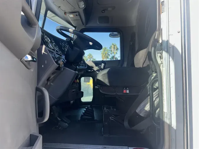 2018 Peterbilt 389