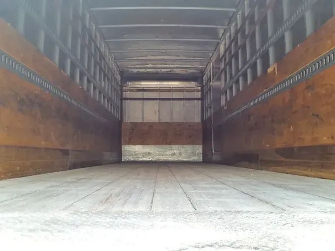 2016 FREIGHTLINER/MERCEDES M2 106