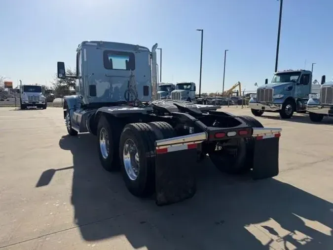 2023 Peterbilt 567