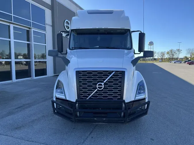 2024 VOLVO VNL64T8607f3a4bc1b3ebc8ef7fe2136d4d700ae8