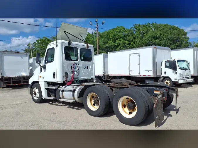 2019 FREIGHTLINER/MERCEDES CASCADIA 1257f3c2cde0f812963e00aada81597e728