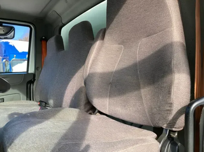 2017 NAVISTAR INTERNATIONAL 43007f3c3d04f2428796f9f3d03d4489054b