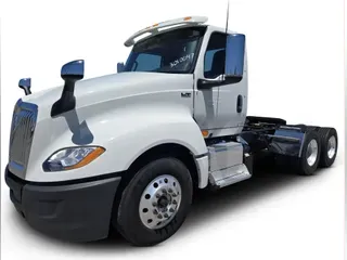 2021 International LT625