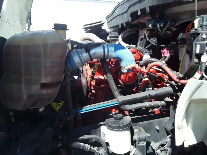 2019 NAVISTAR INTERNATIONAL 4300