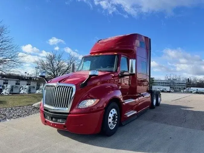 2019 International LT625