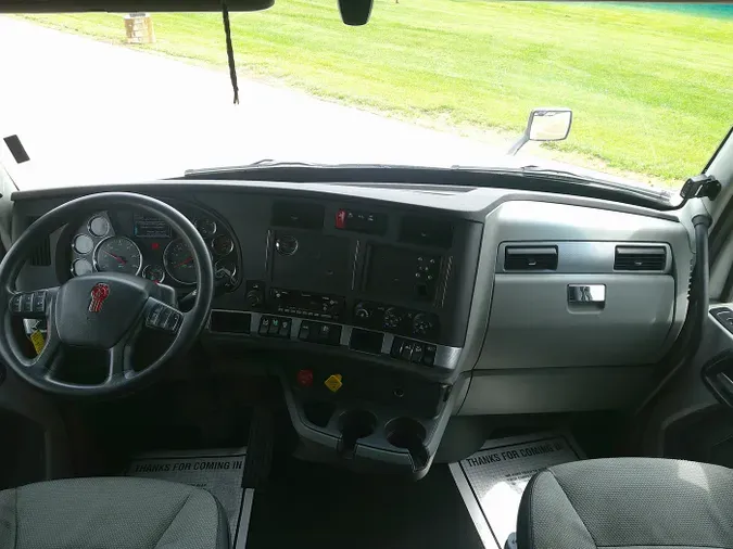 2022 Kenworth T680