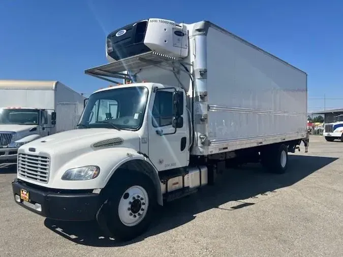 2018 Freightliner Business Class M2 106