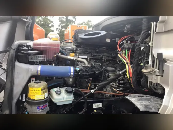 2022 Freightliner Cascadia 126