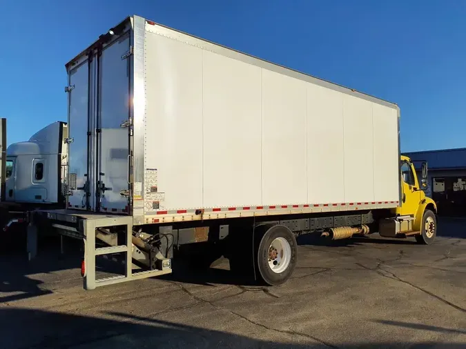 2017 FREIGHTLINER/MERCEDES M2 106