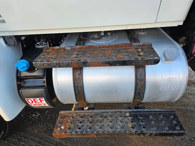 2020 NAVISTAR INTERNATIONAL MV607 (4X2)