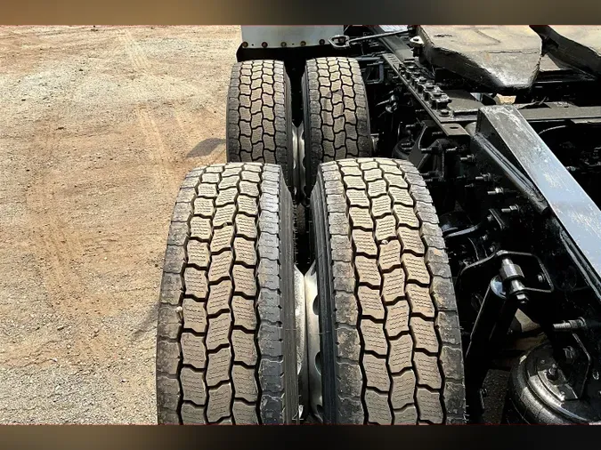 2020 INT LT625 6x4