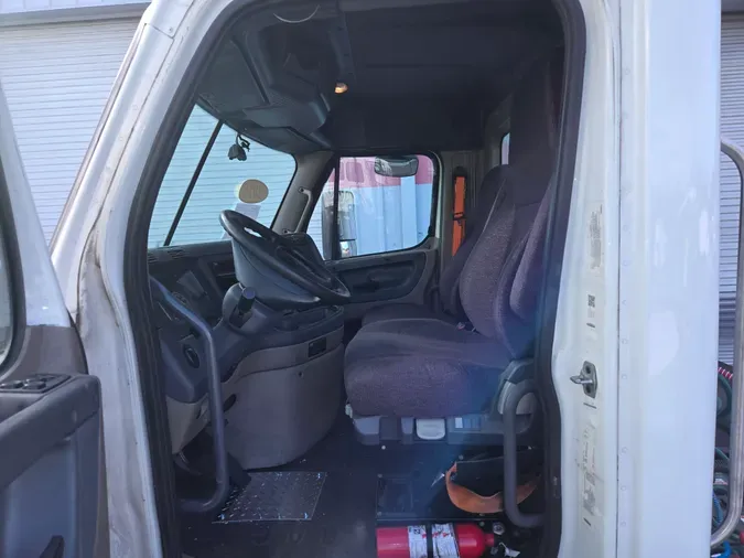 2018 FREIGHTLINER/MERCEDES CASCADIA 125