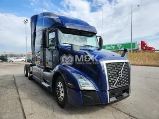 2019 VOLVO VNL64T760