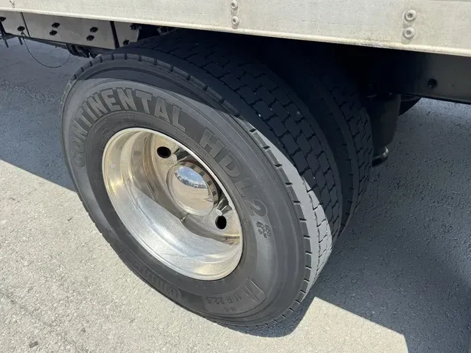 2023 Freightliner M2 106