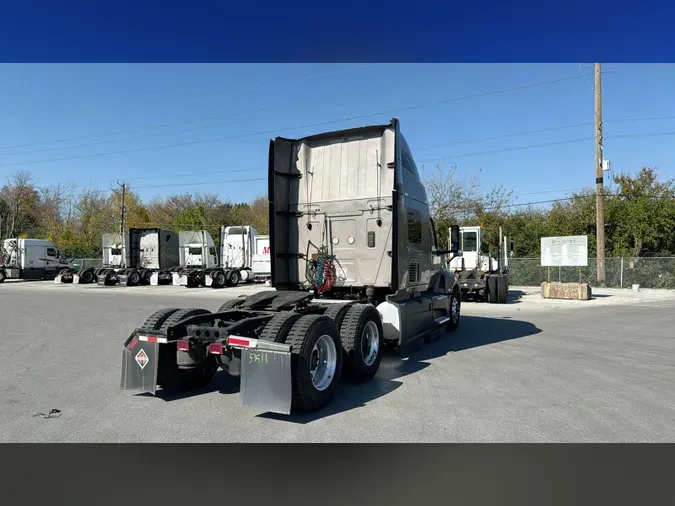 2022 International LT7f5aa64014fedf54671658cbf64f0ce5