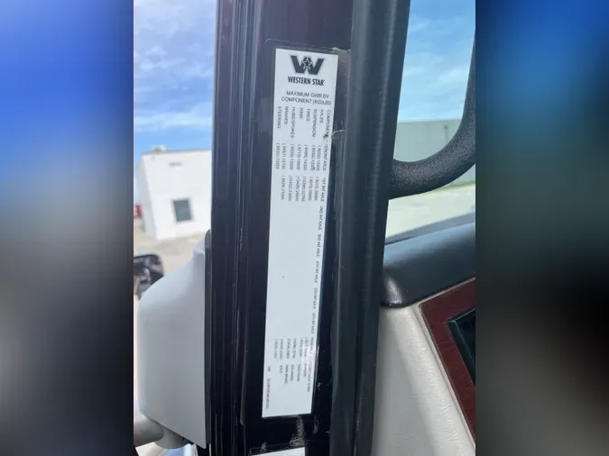 2021 Western Star 5700XE