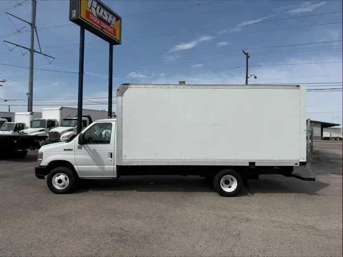 2019 Ford E-450