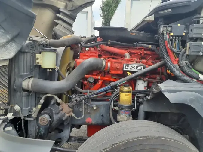 2019 NAVISTAR INTERNATIONAL LT625 SLPR CAB