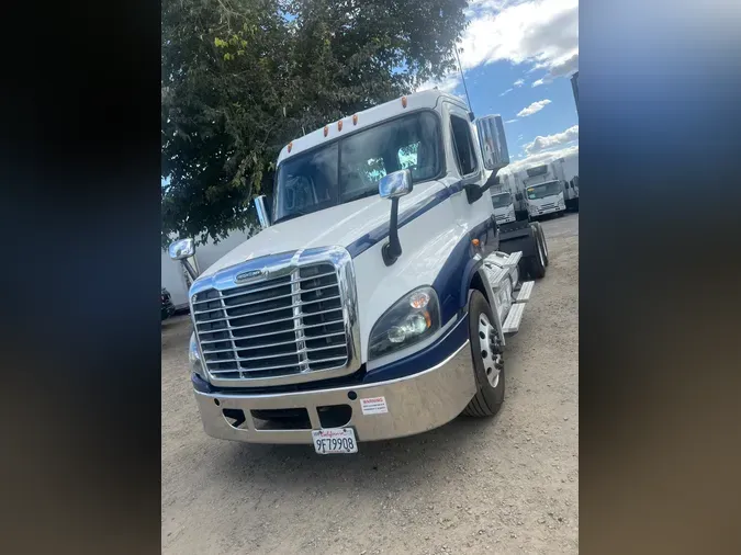 2018 FREIGHTLINER/MERCEDES CASCADIA 1257f685d7e66a5bf3876370e776b00ea68