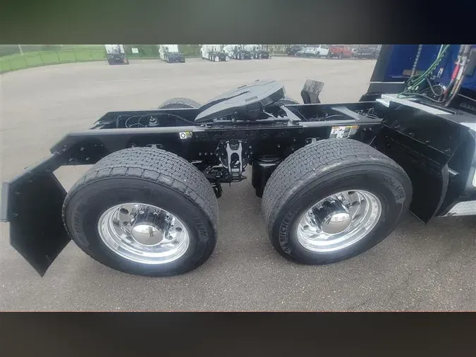 2021 KENWORTH T680