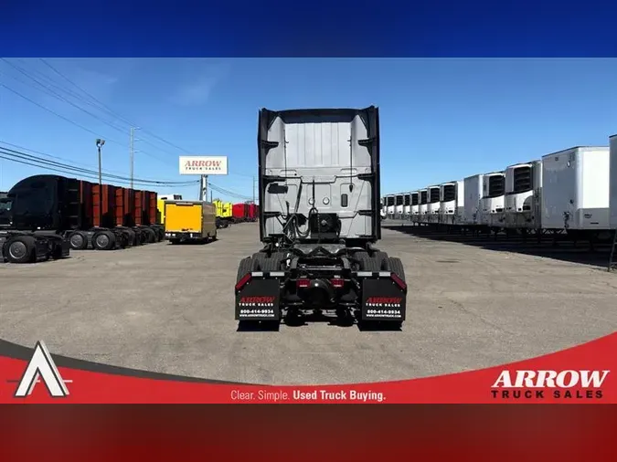 2022 INTERNATIONAL LT