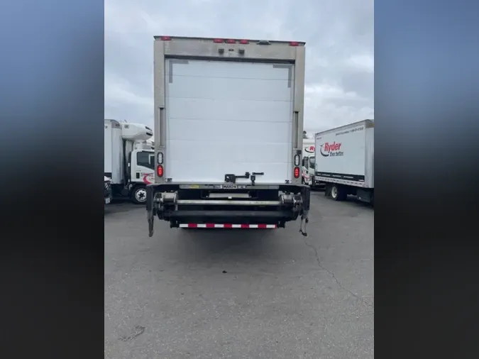 2019 FREIGHTLINER/MERCEDES M2 106
