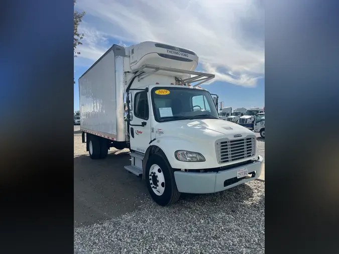 2019 FREIGHTLINER/MERCEDES M2 106