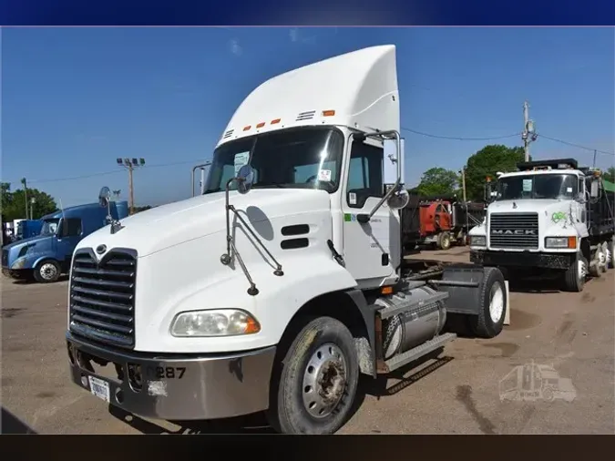 2007 MACK VISION CXN612