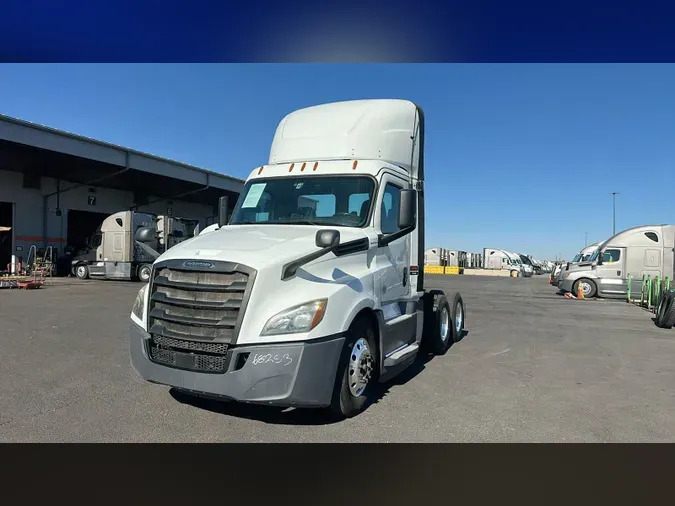 2019 Freightliner Cascadia 126