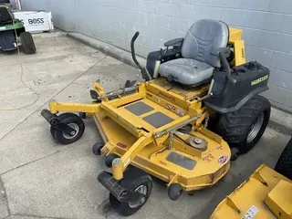 Hustler SUPERZ