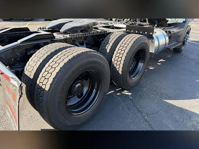 2020 INTERNATIONAL RH613